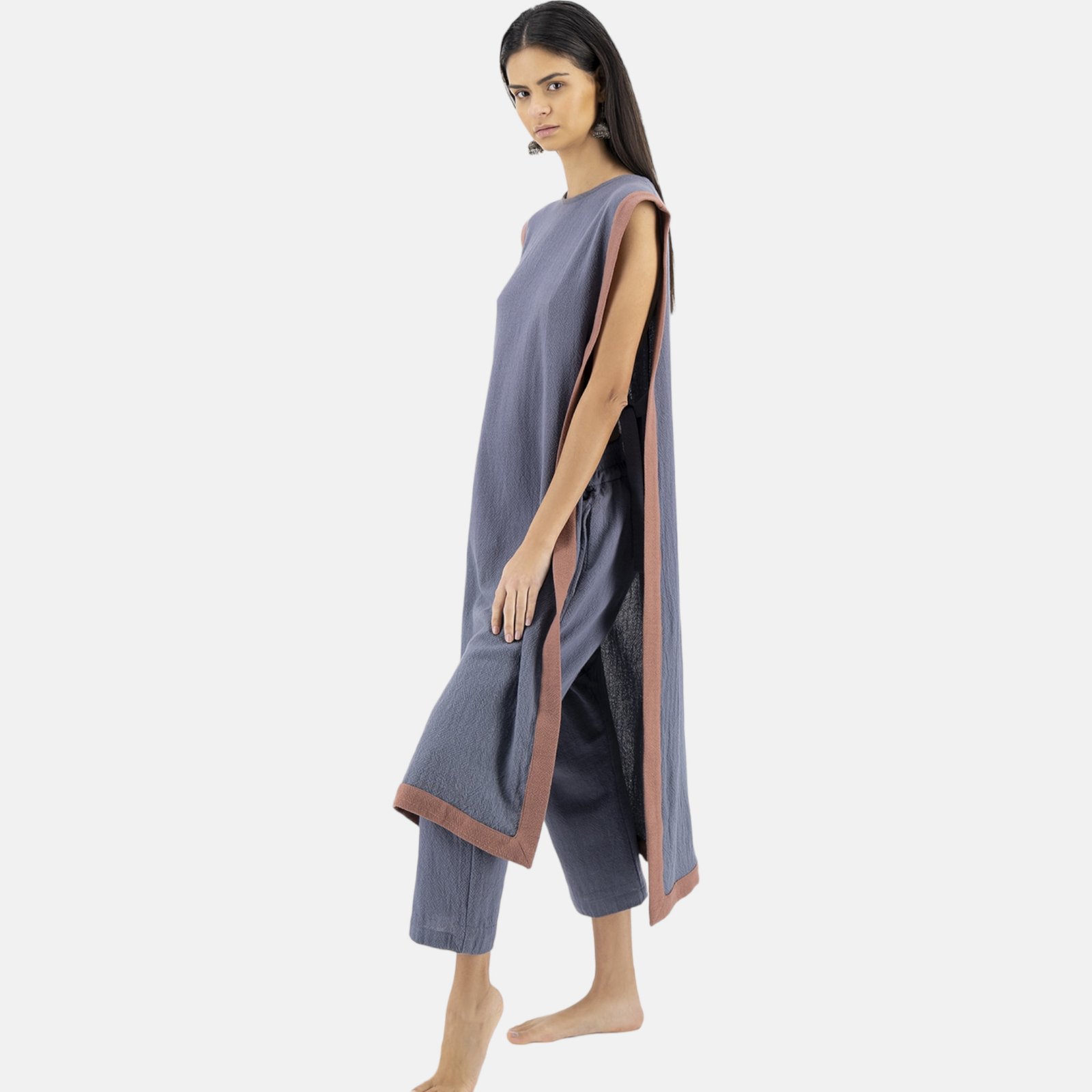 square-mk_23506_azuros_3_Capa_Merkaba_Azul_con_rosa_Mujer