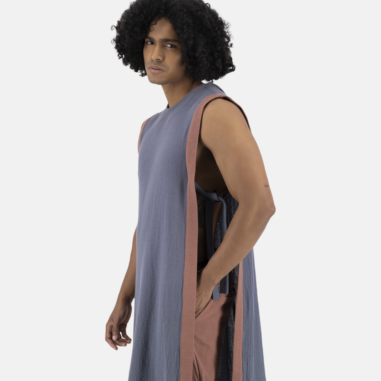 square-mk_23506_azuros_medium_a_raw_4_Capa_Merkaba_Azul_con_rosa_Mujer square-mk_23506_azuros_medium_a_raw_4_Capa_Merkaba_Azul_con_rosa_Mujer