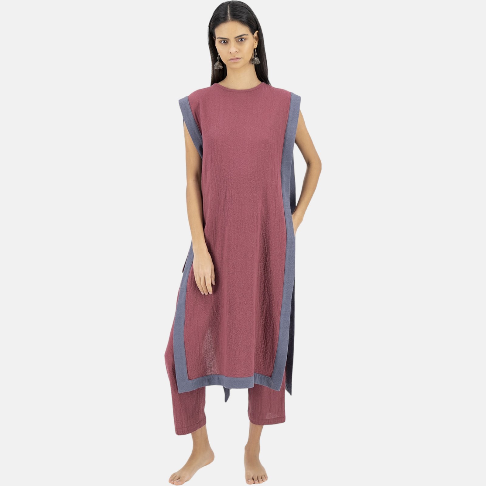 square-mk_23506_vin_azul_1_Capa_Merkaba_Vino_Mujer