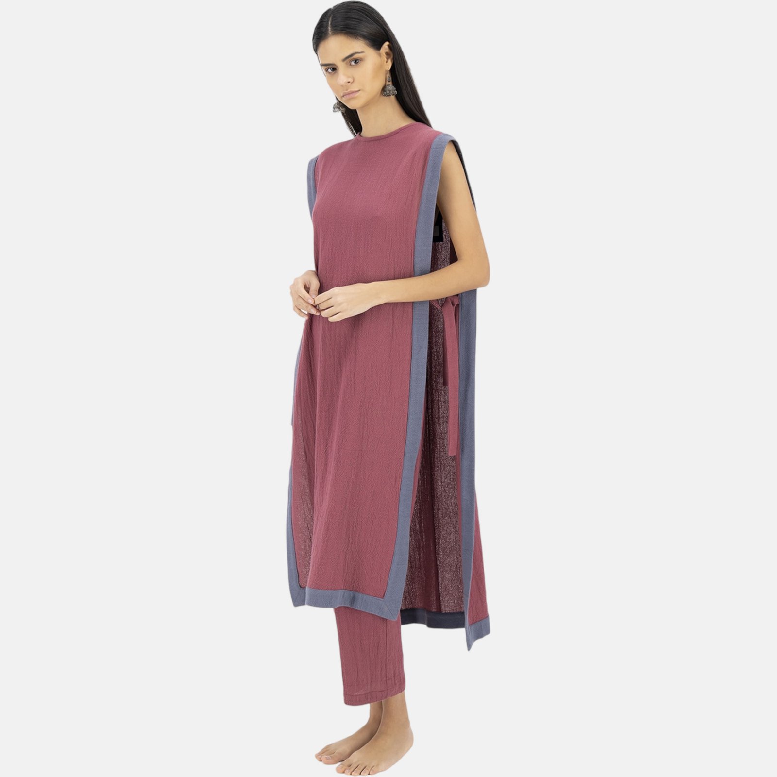 square-mk_23506_vin_azul_3_Capa_Merkaba_Vino_Mujer