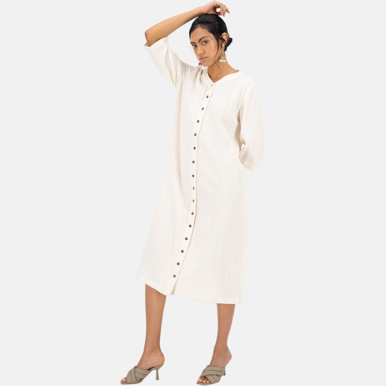 square-mk_23507_hue_editorial_raw_7_Vestido_botones_largo_Merkaba_Hueso_Mujer